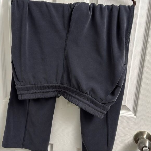 Lululemon Softstreme Sweatpants